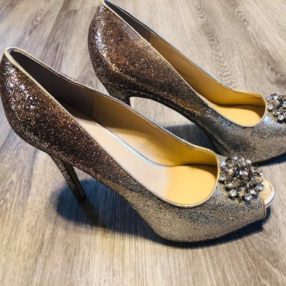 Guess, Silver Sparkly Heels, Size 9.5
